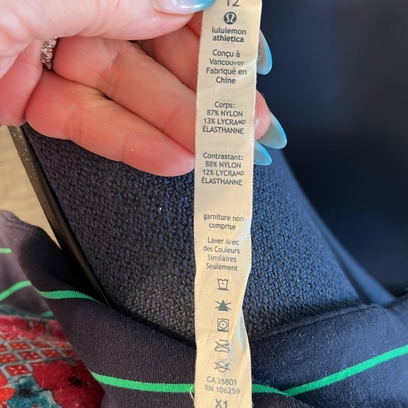 Lululemon Nice Asana Jacket in Shalom Stripe/Inkwell Pockets Zipper Yoga Size 12 - Picture 10 of 11